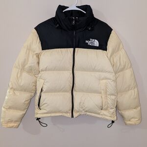 The North Face 1996 Retro Nuptse Jacket Women’s Medium Pale Yellow/Black